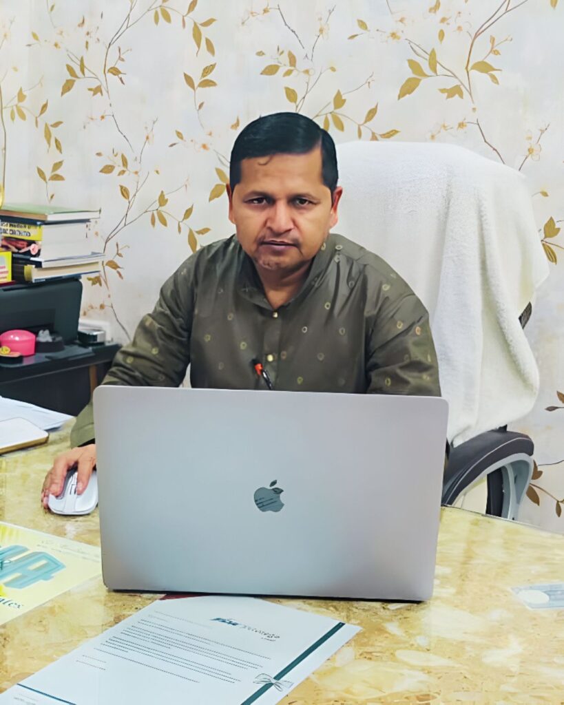 CEO of Hashim&Associates- Kanpur Best Construction Company